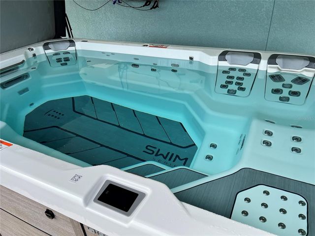 12 MOODY DRIVE, Palm Coast, FL 32137