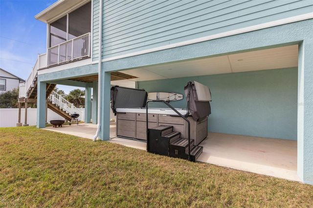 12 MOODY DRIVE, Palm Coast, FL 32137