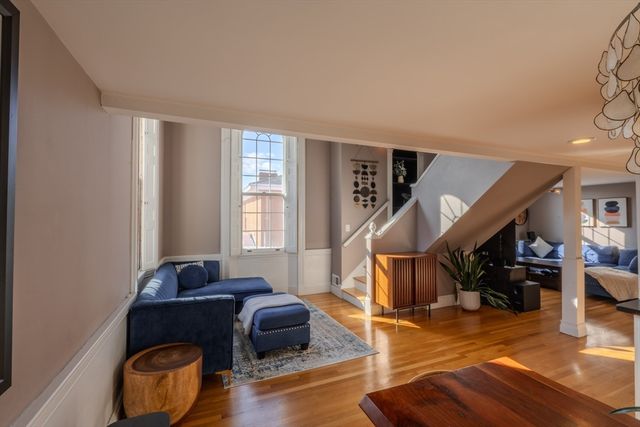 129 Essex St 8, Salem, MA 01970