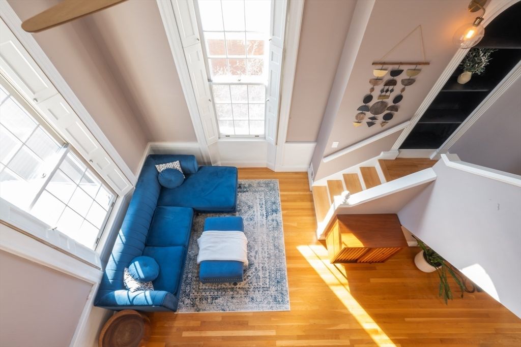 129 Essex St 8, Salem, MA 01970