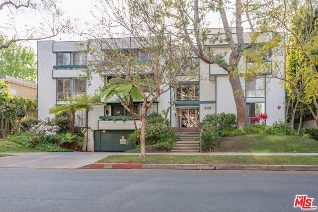 403 N Oakhurst Drive 303, Beverly Hills, CA 90210