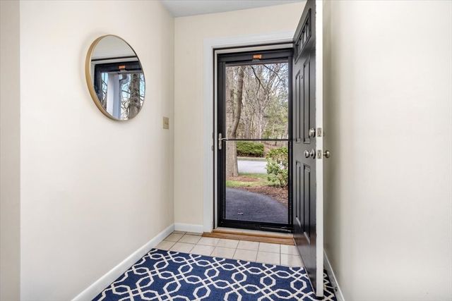 810 Tuckers Lane 810, Hingham, MA 02043