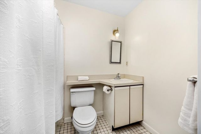 810 Tuckers Lane 810, Hingham, MA 02043