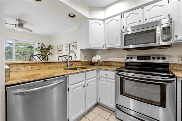 810 Tuckers Lane 810, Hingham, MA 02043