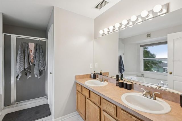 1701 OPEN FIELD LOOP, Brandon, FL 33510