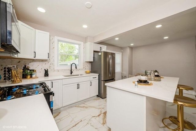 1420 W 47th Avenue, Gary, IN 46408