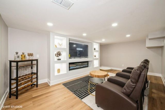 1420 W 47th Avenue, Gary, IN 46408