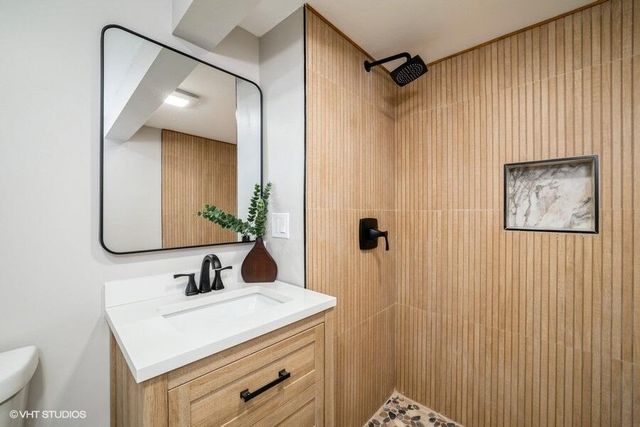 1420 W 47th Avenue, Gary, IN 46408