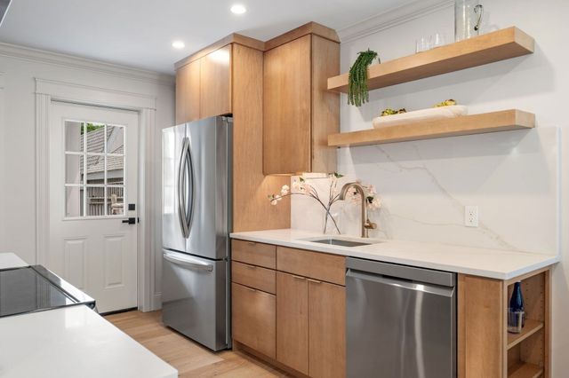 41 Hobart Street 2, Danvers, MA 01923