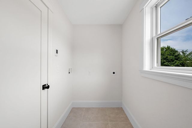 41 Hobart Street 2, Danvers, MA 01923