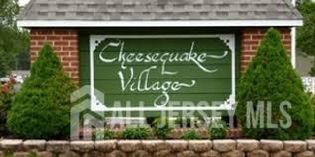 12 Louisiana Drive D, Old Bridge, NJ 07747