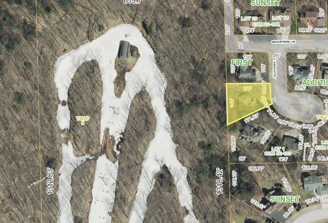 227238 CLIFFSIDE COURT, Wausau, WI 54401