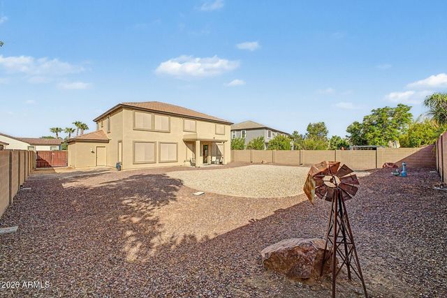 31292 N SADDLEBAG Lane, San Tan Valley, AZ 85143