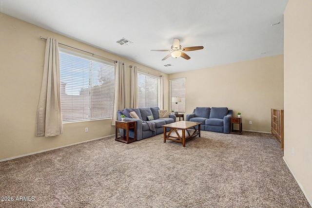 31292 N SADDLEBAG Lane, San Tan Valley, AZ 85143