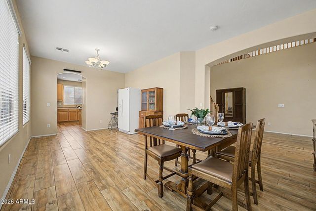 31292 N SADDLEBAG Lane, San Tan Valley, AZ 85143