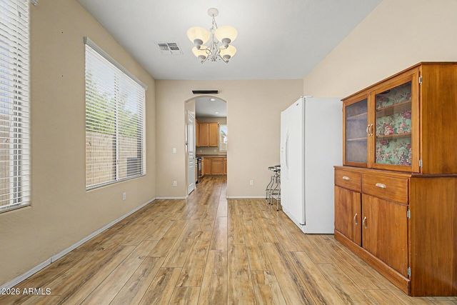 31292 N SADDLEBAG Lane, San Tan Valley, AZ 85143