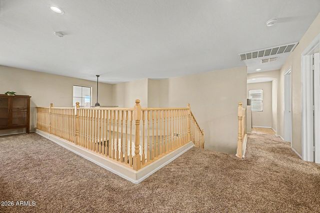 31292 N SADDLEBAG Lane, San Tan Valley, AZ 85143