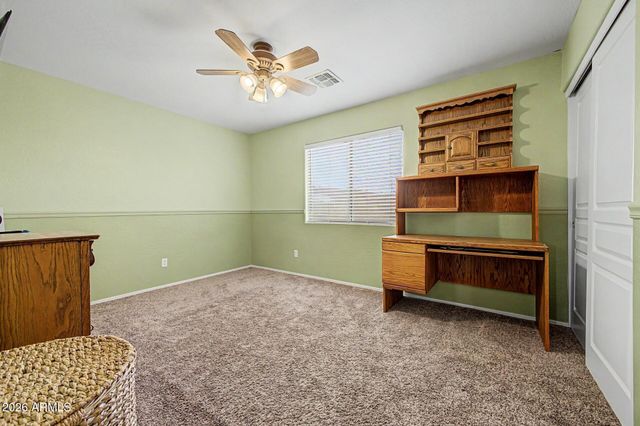 31292 N SADDLEBAG Lane, San Tan Valley, AZ 85143
