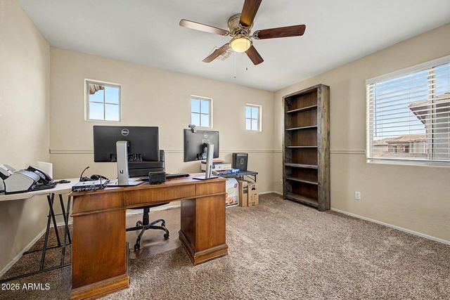 31292 N SADDLEBAG Lane, San Tan Valley, AZ 85143
