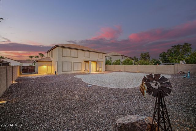 31292 N SADDLEBAG Lane, San Tan Valley, AZ 85143