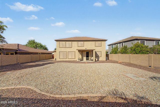 31292 N SADDLEBAG Lane, San Tan Valley, AZ 85143