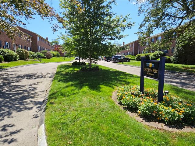 70 Carroll Avenue 1004, Newport, RI 02840