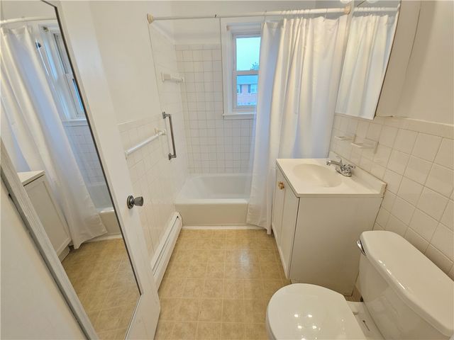 70 Carroll Avenue 1004, Newport, RI 02840