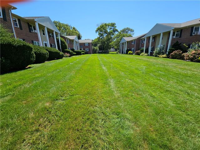 70 Carroll Avenue 1004, Newport, RI 02840