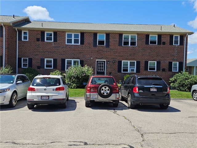 70 Carroll Avenue 1004, Newport, RI 02840