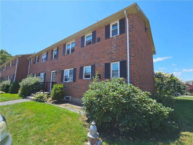 70 Carroll Avenue 1004, Newport, RI 02840