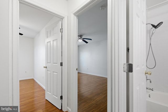 2832 CHABLIS CIR, Woodbridge, VA 22192