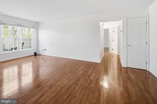 2832 CHABLIS CIR, Woodbridge, VA 22192