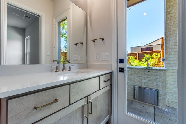 3845 Van Ness Lane, Dallas, TX 75220