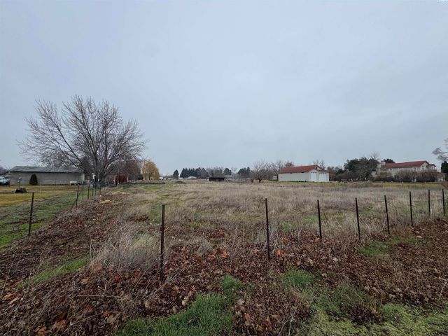 2801 Road 96, Pasco, WA 99301
