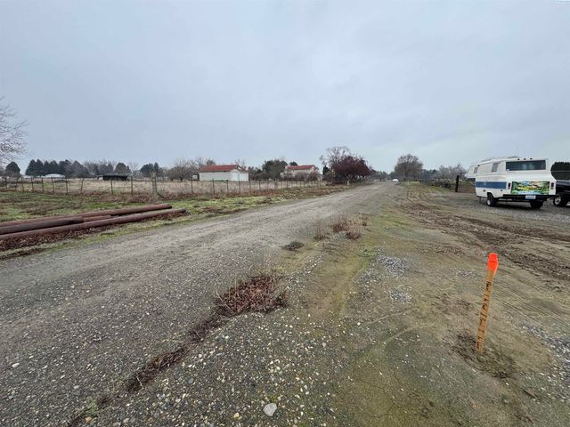 2801 Road 96, Pasco, WA 99301