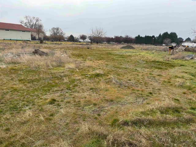 2801 Road 96, Pasco, WA 99301