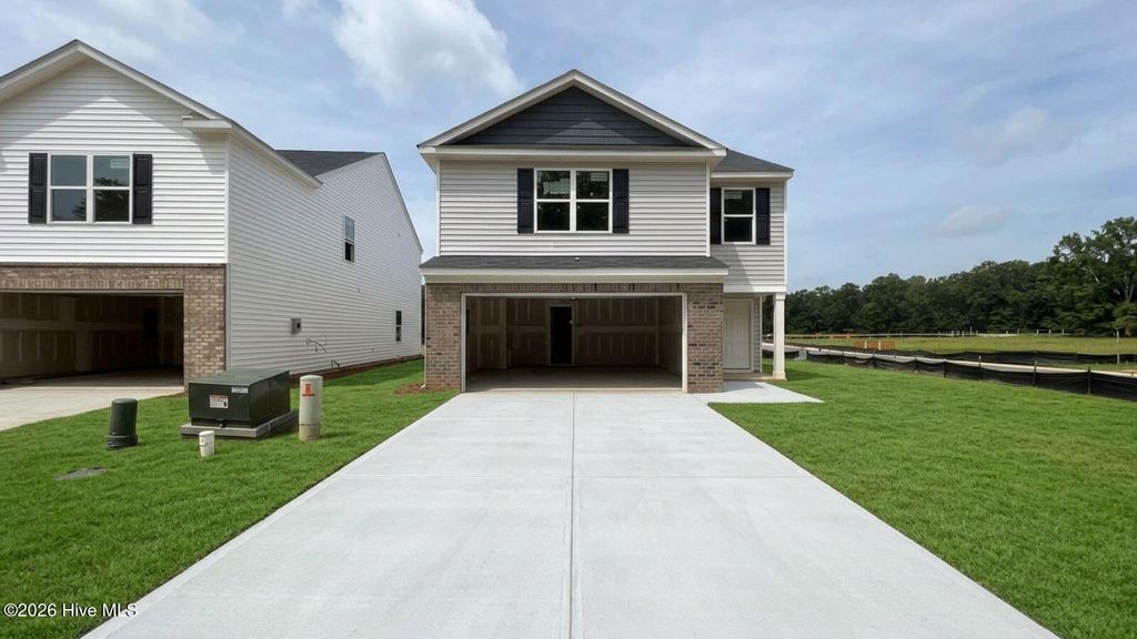 2100 Montalvan Drive, Greenville, NC 27834