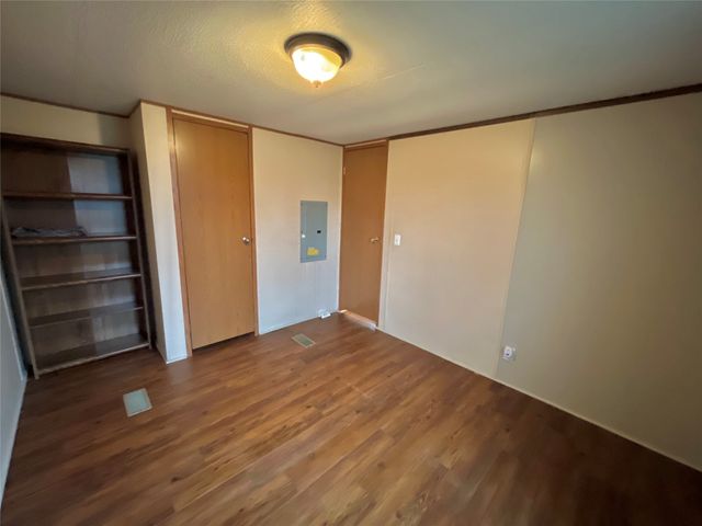 8082 Fm 697, Whitewright, TX 75491