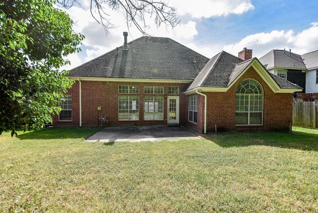 21807 Windsor Castle Drive, Spring, TX 77388