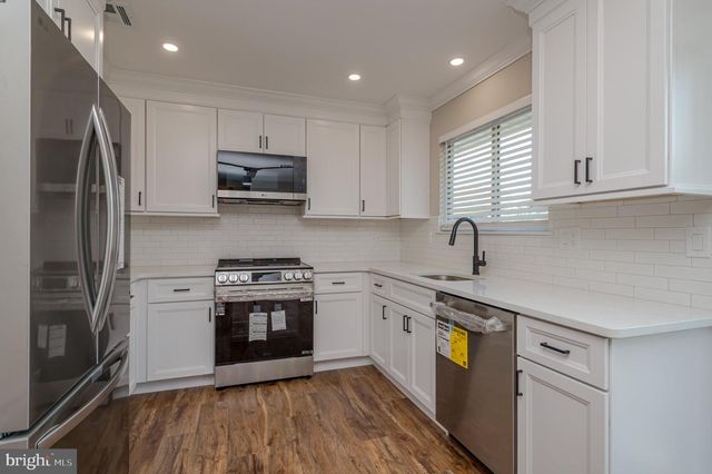 742 POMPTON RD, Monroe Twp, NJ 08831
