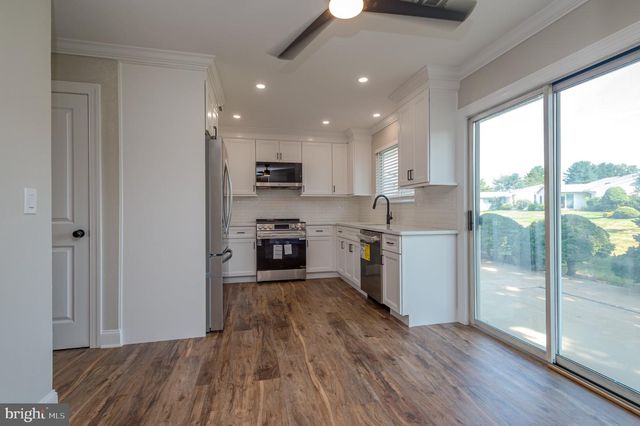 742 POMPTON RD, Monroe Twp, NJ 08831