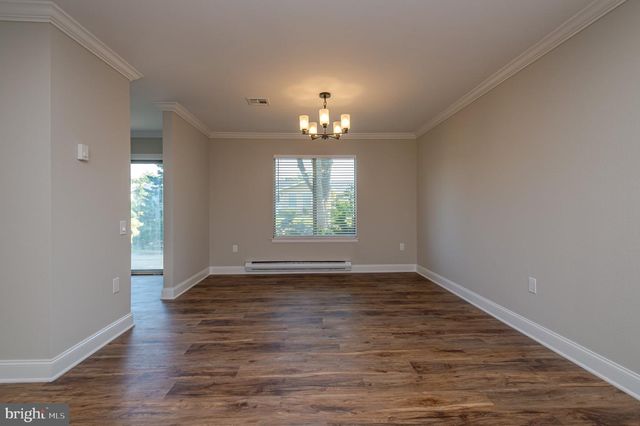 742 POMPTON RD, Monroe Twp, NJ 08831