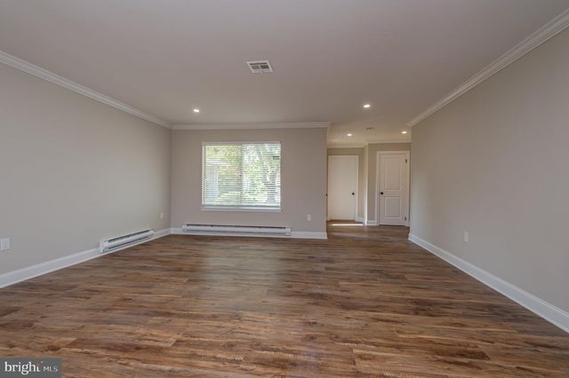 742 POMPTON RD, Monroe Twp, NJ 08831