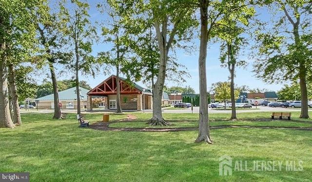 742 POMPTON RD, Monroe Twp, NJ 08831