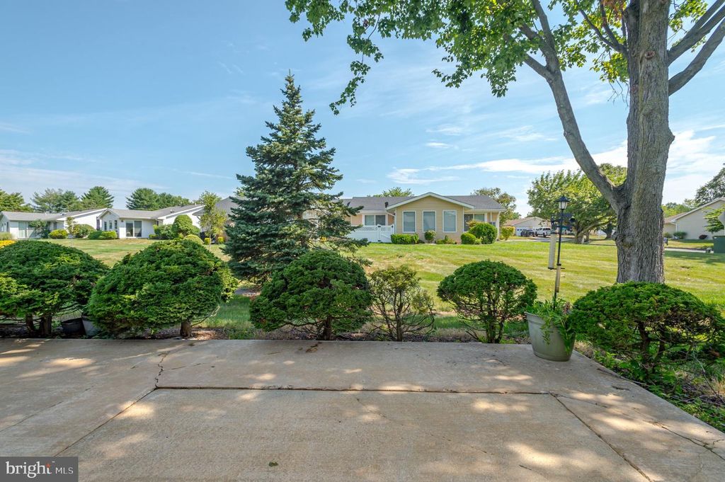 742 POMPTON RD, MONROE TWP, NJ 08831 — photo 3