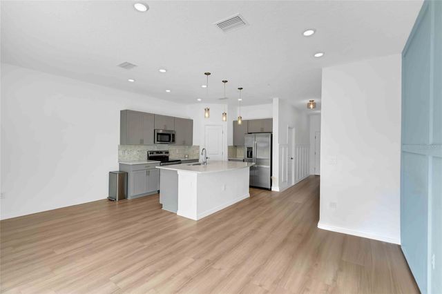 8792 WINTER BREEZE WAY, Sarasota, FL 34241