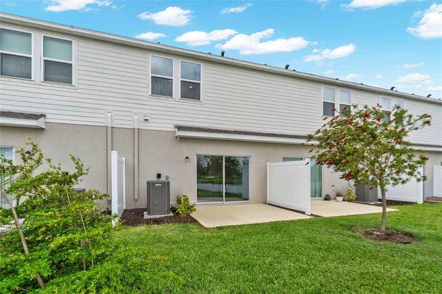 8792 WINTER BREEZE WAY, Sarasota, FL 34241