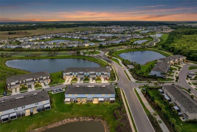 8792 WINTER BREEZE WAY, Sarasota, FL 34241