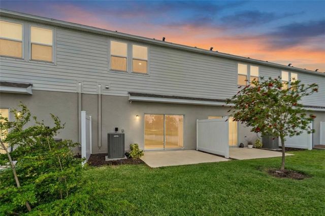 8792 WINTER BREEZE WAY, Sarasota, FL 34241