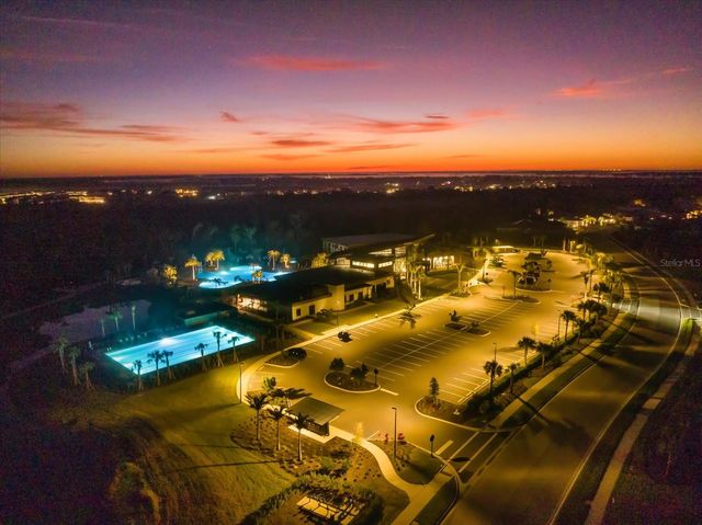 8792 WINTER BREEZE WAY, Sarasota, FL 34241